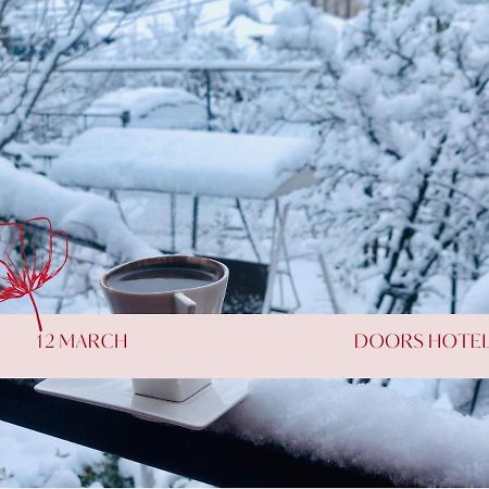 Doors Hotel Kutaisi Ngoại thất bức ảnh