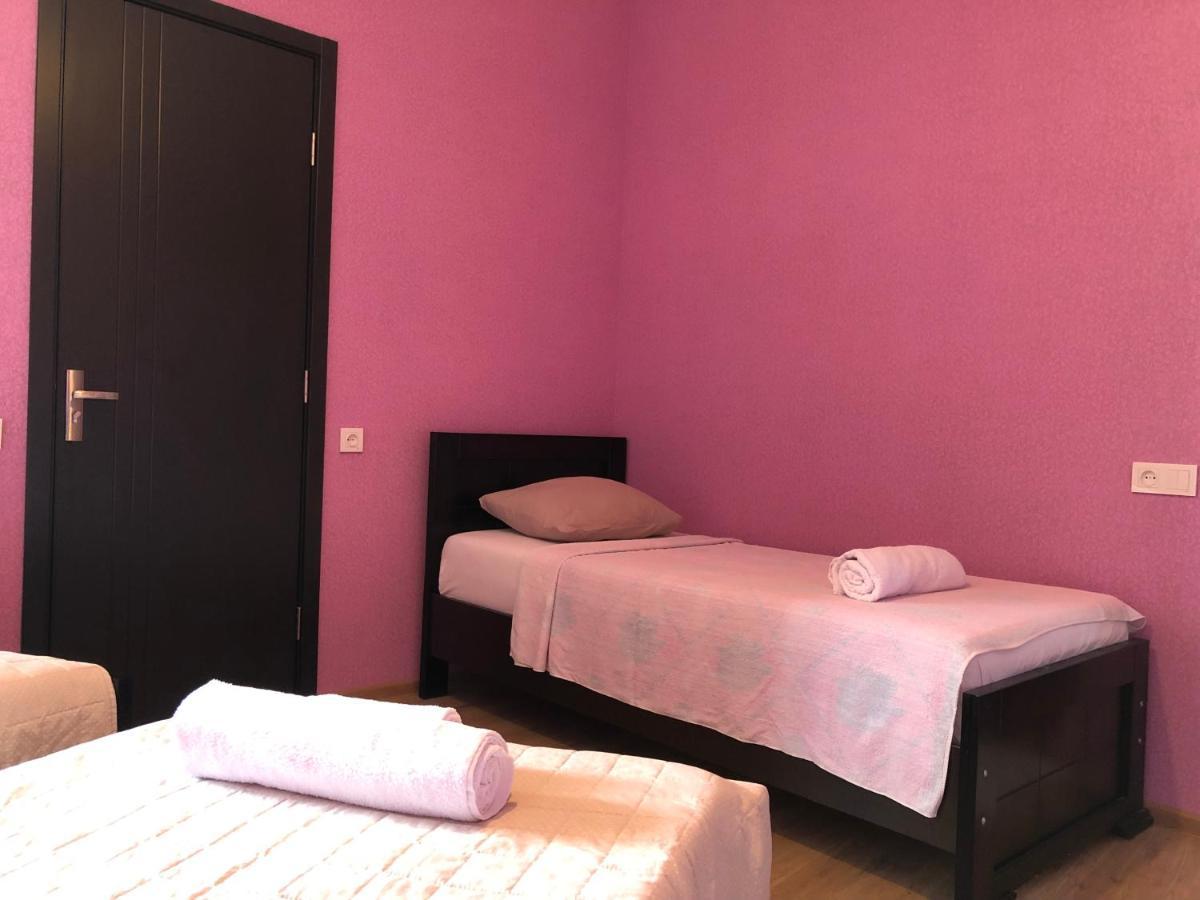 Doors Hotel Kutaisi Ngoại thất bức ảnh