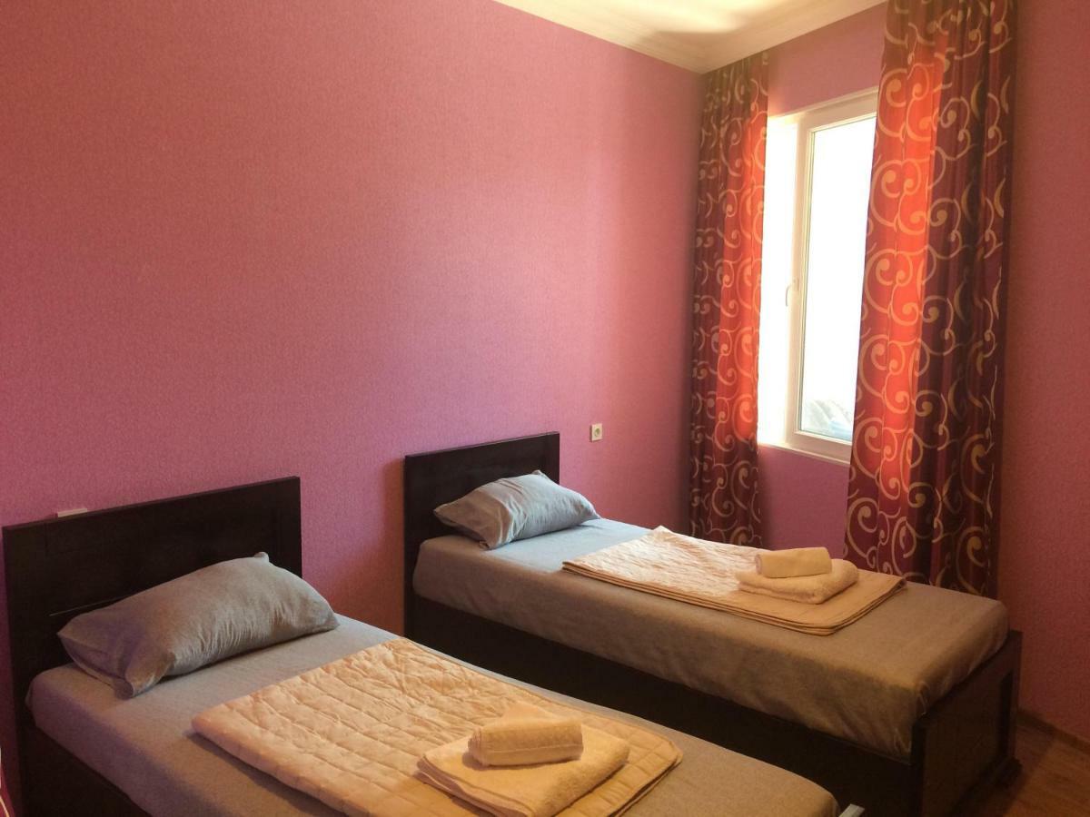 Doors Hotel Kutaisi Ngoại thất bức ảnh